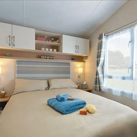 Robin Hood Caravan Park *